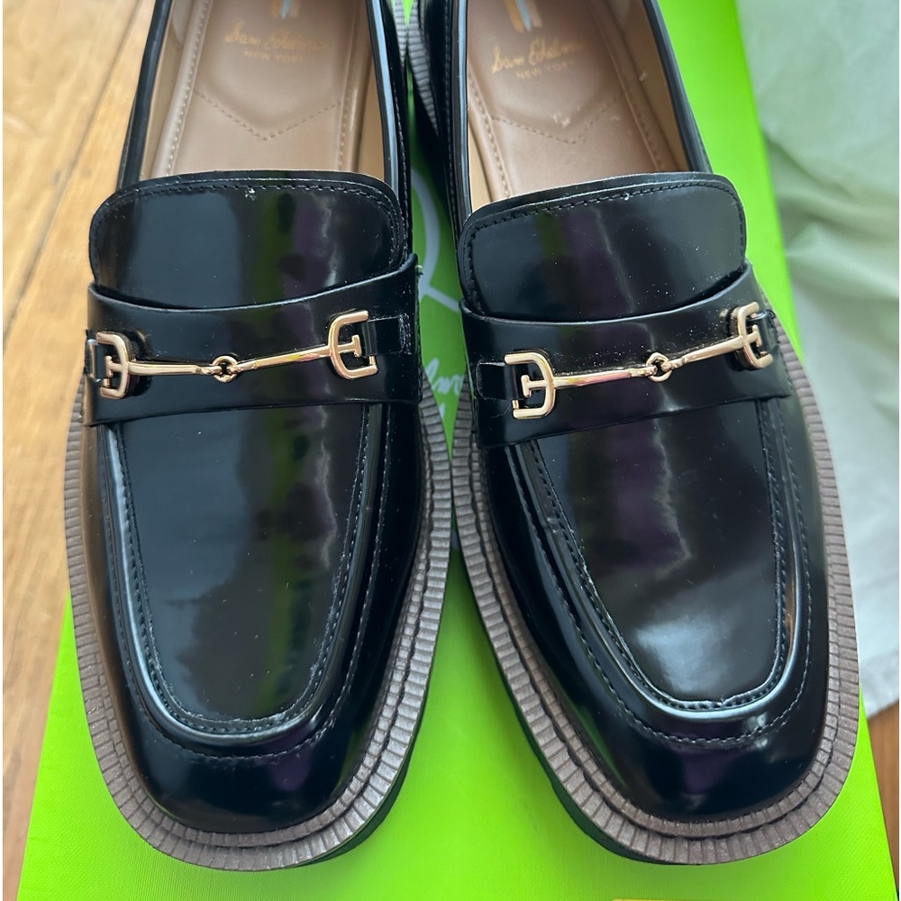 Sam Edelman Laurs black loafers lug sole 9.5 NIB unworn comfy cool